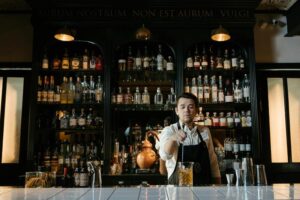 Bartender Requirements for Jobs in Canada